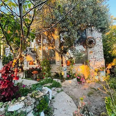 Sea View With Backyard In Kiyikislacik Tatil Evi
